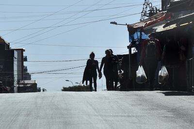 Por la pandemia del covid-19 y los días santos, el Mercado 4 muestra a las avenidas cercanas prácticamente vacías.