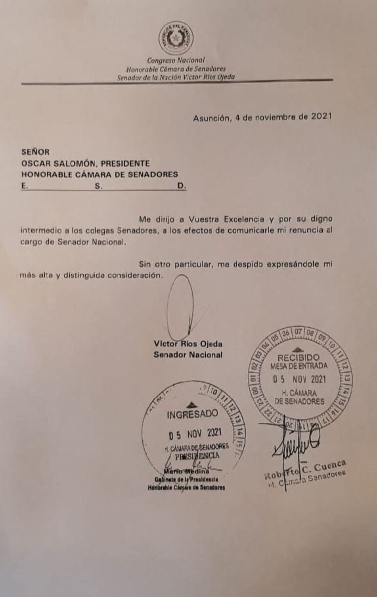 Renuncia de Víctor Ríos como senador de la Nación.