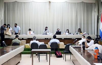 El acto de apertura duró más de cuatro horas, por la gran cantidad de participantes.