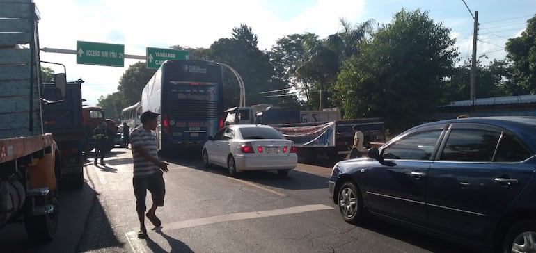 Paraguarí cierre ruta