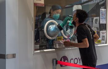 China pide indagar en EEUU ante la publicación de un informe sobre el origen de la covid