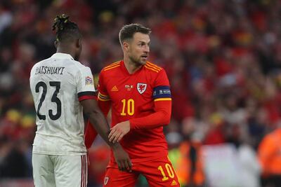 País de Gales y Bélgica empataron a un gol