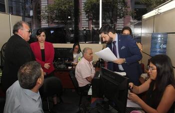 El fiscal Osmar Legal ratificó acusación por usura y lavado de dinero y reitera pedido de juicio oral.