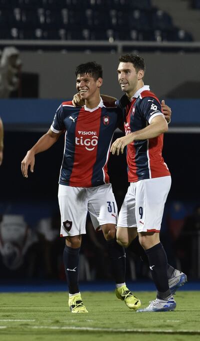 Morales (i) lleva cinco tantos con la casaca azulgrana.