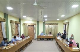 Junta Municipal emplaza a intendente para que entregue informe sobre funcionarios y pago de dieta a concejales.