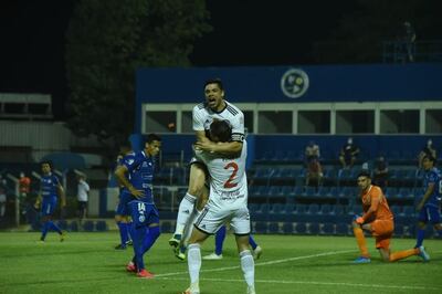 Rodrigo Rojas celebrando uno de los goles a Sol de América en la última visita del decano.
