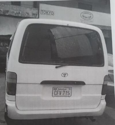 En la denuncia, se adjuntó una imagen del vehículo que se presume huyó con el cepo.