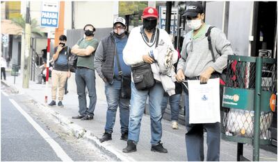 Para lograr el descenso, Salud Pública insta a la población a seguir tomando las medidas sanitarias necesarias para evitar la propagación del virus del covid-19