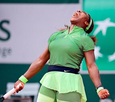 Serena Williams reacciona durante su partido contra la rumana Mihaela Buzarnescu. Foto: AFP