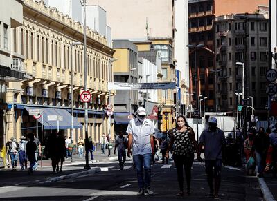 Varias ciudades de los estados brasileños de São Paulo, Ceará, Amazonas y Pará, cuatro de los más azotados  por el covid-19,  iniciaron ayer  la reapertura gradual de sus economías.