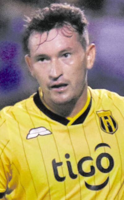 Fernando Fernández, Guaraní.