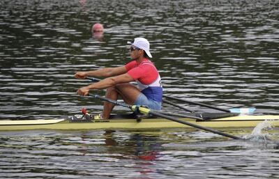 Javier Insfrán, remero paraguayo en  Serbia.