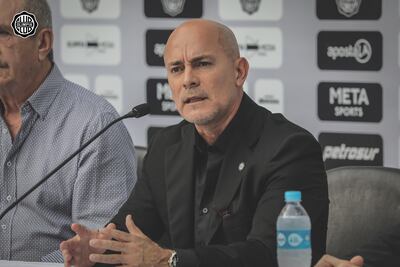 El presidente franjeado Miguel Cardona tendrá que enfrentar otra sanción FIFA.