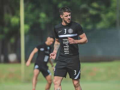 Alejandro Silva, durante el entrenamiento de Olimpia en la Villa Olimpia, ubicada en la ciudad de Fernando de la Mora.