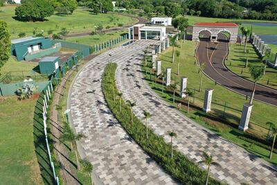 Village Iguassu Golf Residence.