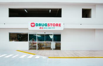 El nuevo Drugstore Asismed, donde brindan ofertas todos los días.