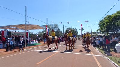 El distrito de Maracaná festejó su 6º aniversario con un colorido desfile.