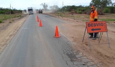 Trabajos previos a la rehabilitación de la Transchaco en la zona de Mariscal Estigarribia (Lote 7).
