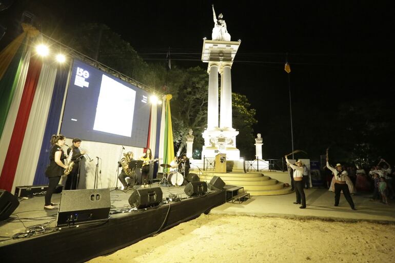 /pf/resources/images/abc-placeholder.png?d=2393