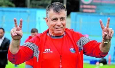 Ever Almeida en Ecuador.