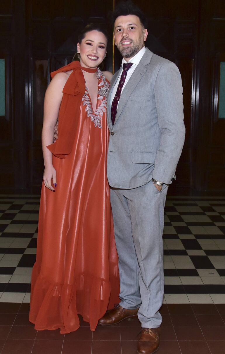 Karina Sosa y José Fernández.