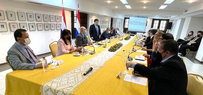 Imagen de la 19a. reunión del Grupo de Análisis y Seguimiento (GAS), realizada en la Cancillería, este miércoles (Gentileza).