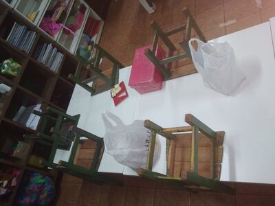 El ladrón sustrajo dinero y varios objetos de valor del interior de una institución educativa (Ilustrativa).