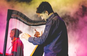 El paraguayo Celso Duarte, quien con su música triunfa en México, actuará mañana.