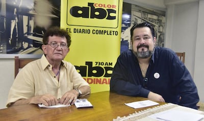 Los músicos Néstor Damián Girett y Gustavo Luque detallaron el plan de gestión del movimiento “Unidad y transparencia”.