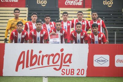 Plantel sub 20 de Paraguay que enfrentó a Chile. (Gentileza APF)