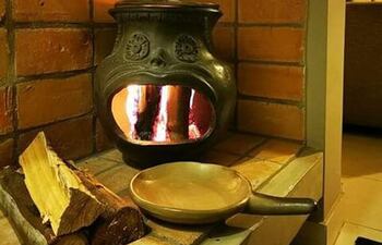 Braseros de Kambuchi Apo, quienes son las pioneros a nivel nacional de implementar braseros para el uso directo del fuego.