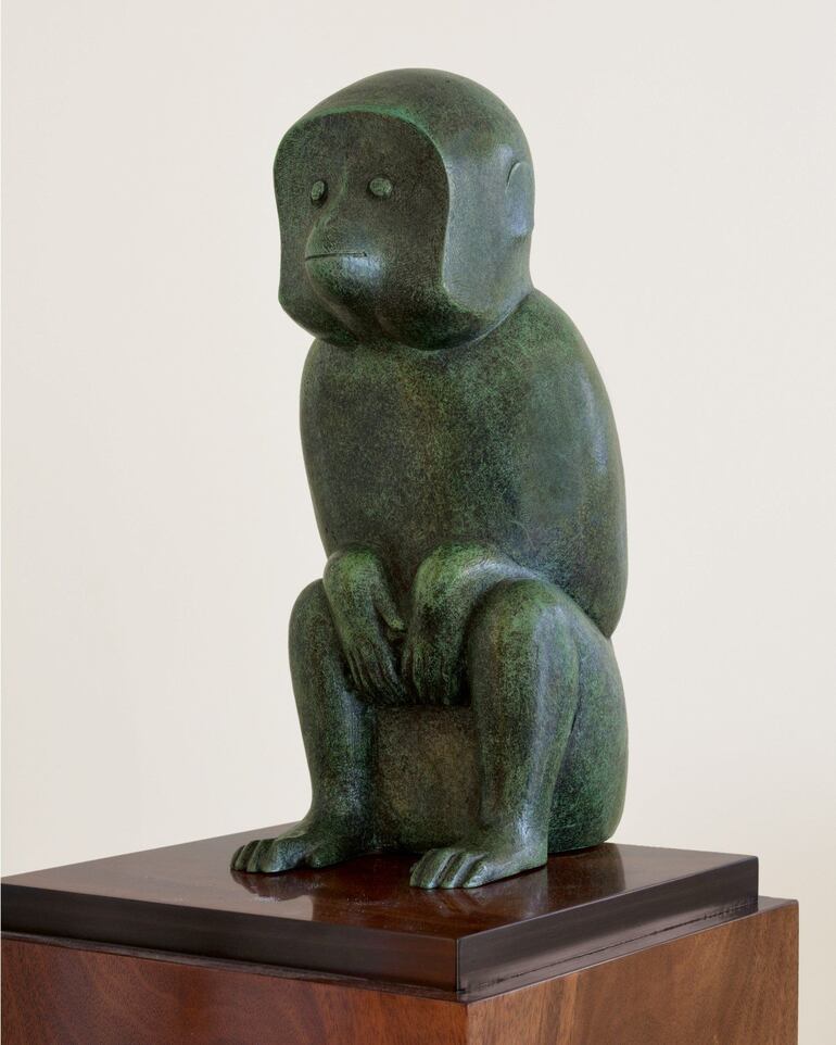 La obra "Singe II" (Mono II) del escultor y grabador francés François-Xavier Lalanne que se vendió por unos 920.000 dólares durante una subasta.