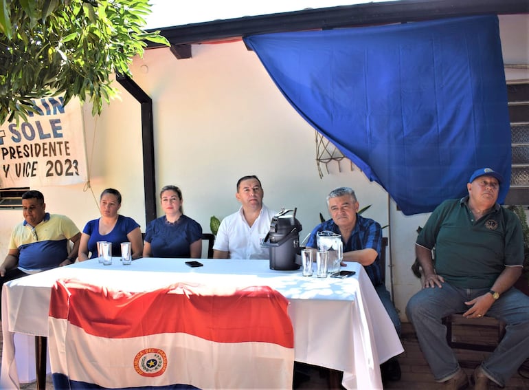 Delinean estrategias para captar votos en las elecciones de abril próximo.