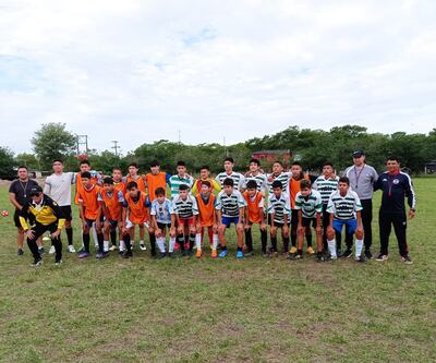 La Selección Paraguaya,  categoría Sub 15,  estará en la ciudad de Pilar jugando un amistoso con un selectivo de los chicos de todo el Departamento de Ñeembucú.