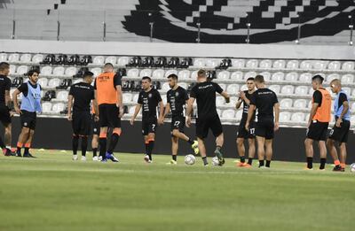 El Decano igualó el partido en la última acción.