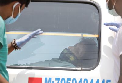 Los hospitales están colapsados.