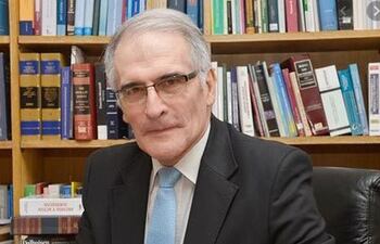 El abogado Mario Paz Castaing.