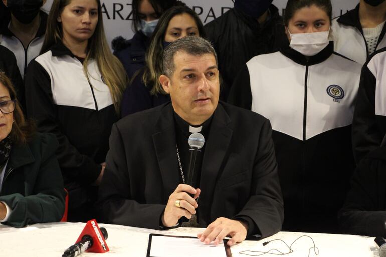 Monseñor Gabriel Escobar, obispo apostólico del Vicariato del Chaco y responsable de Educación de la Pastoral Educativa Católica de la CEP.