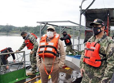 Recorrido por zona ribereña, llevado a cabo ayer.