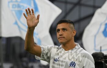 Alexis Sánchez marcó ayer dos goles para el Marsella.