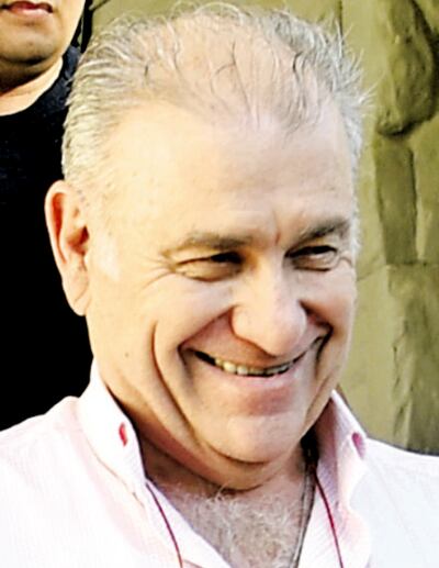 Ramón González Daher, procesado por supuesta usura y enriquecimiento ilícito, junto a su hijo, Fernando González.