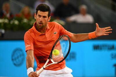 Novak Djokovic avanza en la Caja Mágica de Madrid