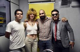 Aldo Valdez, Mónica Airaldi, Julio de Torres, y Juan Reyes comentaron sobre "Veinticinco", la obra que estrenan hoy con la compañía Teatro del Errante en el Juan de Salazar.