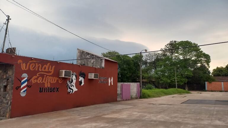 Muchos pobladores optaron por descansar este sábado o salieron a trabajar antes que se produzca una inestabilidad del tiempo.