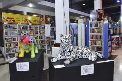 La exposición "Somos yaguareté" se puede apreciar junto a los stands de la FIL Asunción.