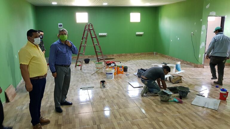 Un nuevo pabellón para terapia intermedia se está construyendo en el Hospital Distrital de Independencia. Tendrá, en principio, seis camas, aunque puede duplicarse. La idea es reforzar la atención en Guairá.