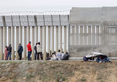 Cerca de 270 personas implicadas en el tráfico de seres humanos y de migrantes fueron detenidas y encarceladas tras una operación policial dirigida contra redes delictivas especializadas de América Latina y el Caribe, informó el miércoles Interpol.