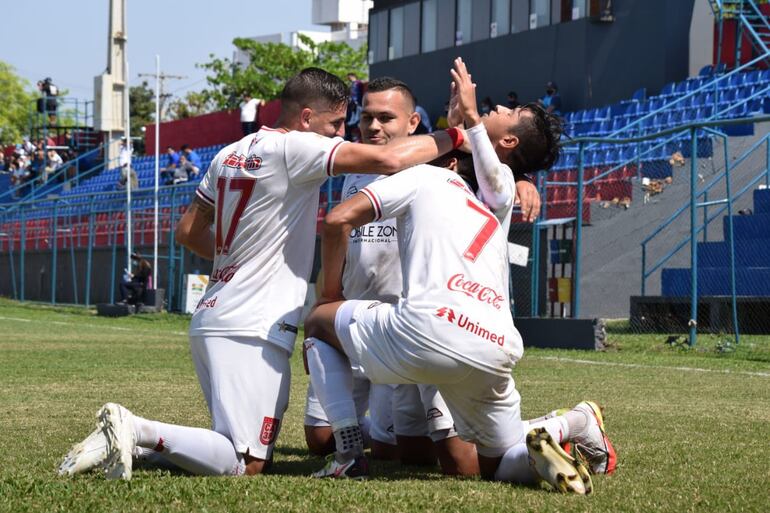 3 de Febrero sorprendió a Independiente CG