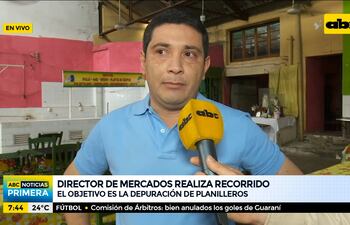 Director de Mercados encontró planilleros de la Municipalidad de Asunción