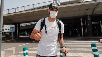 Tras unos días de vacaciones, Alderete se ha trasladado a Valencia para cerrar su fichaje.